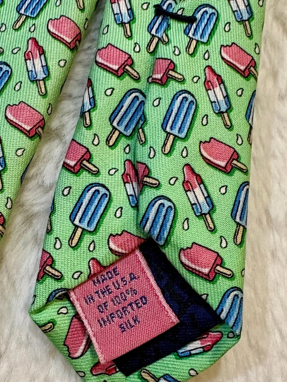 Vineyard Vines Patriotic Green Tie with Pink and Blue Popsicle Print Novelty Tie - Picture 5 of 7